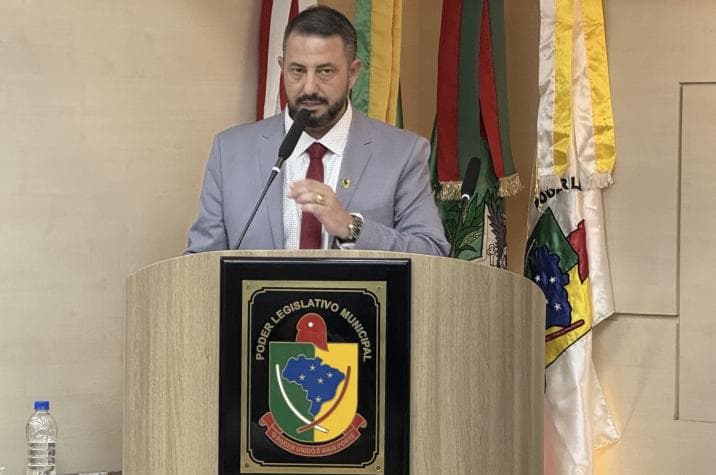 Criciúma terá novo prefeito por 12 dias; entenda