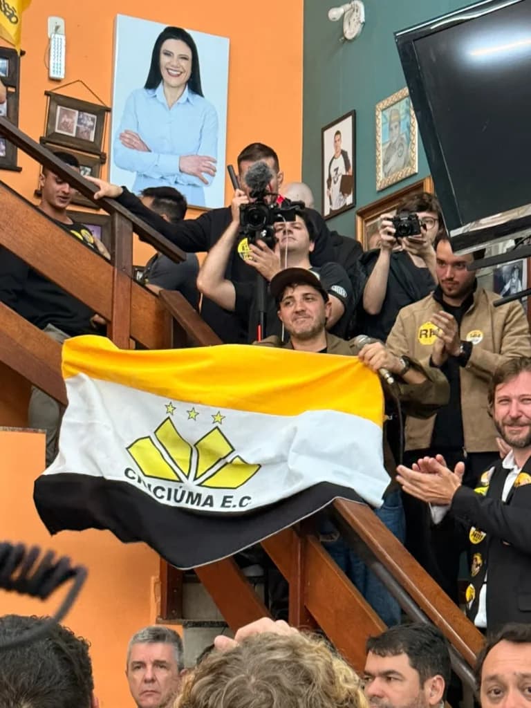 Renan Santos, do Missão, visita Criciúma e apresenta propostas para infraestrutura e educação