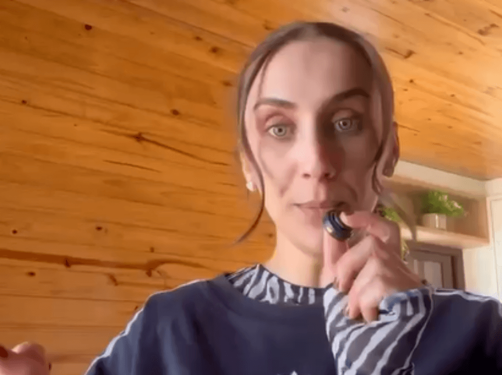 Professora de Criciúma critica situação em escola e vídeo viraliza