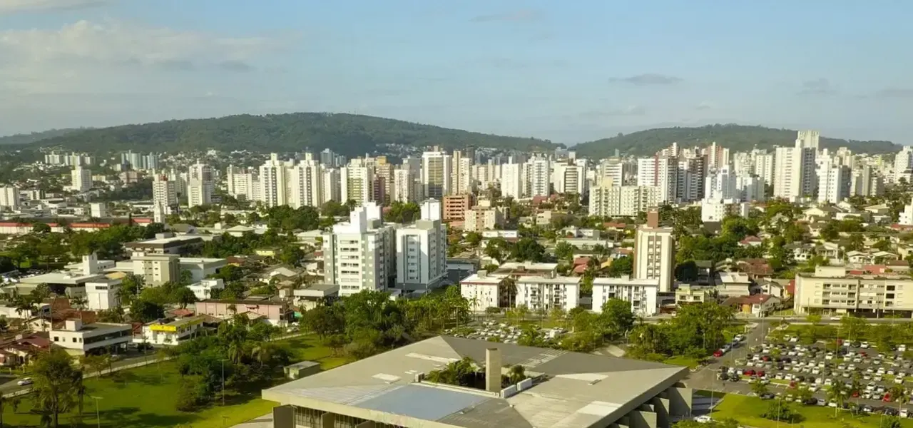 Criciúma sobe no Ranking de Competitividade e se destaca em economia e serviços