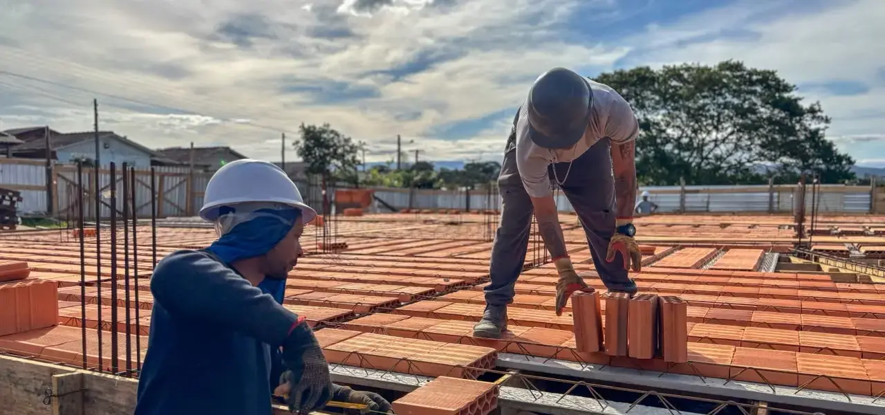 Obras de UBS em Criciúma avançam em três bairros da cidade - Visor Notícias