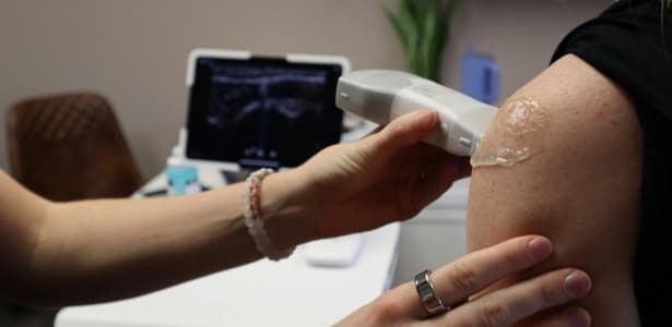 Fila de ultrassom em Criciúma passa de 5 mil exames e vereador cobra explicações - 4oito