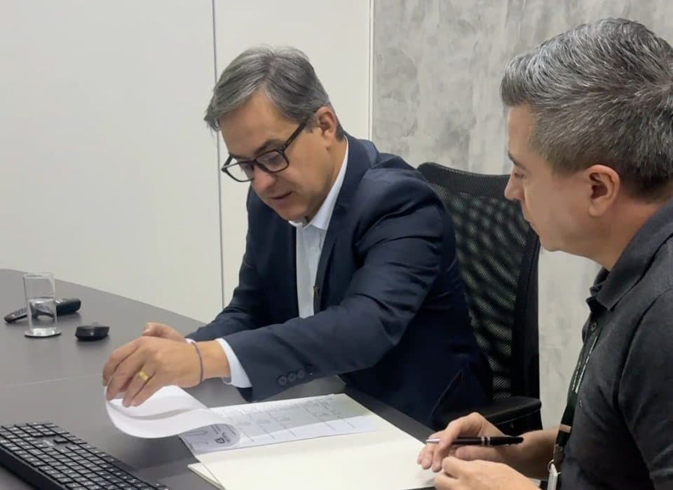 Prefeito Vagner Espindola reforça pautas da saúde de Criciúma em Brasília